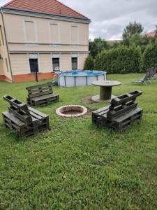 Fotografie z fotogalerie ubytování Penzion Zamecek v destinaci Uherčice + 47 fotografií