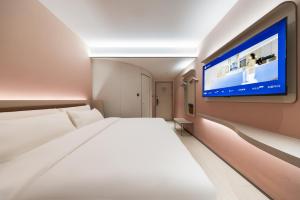 Gallery image of Hanting Hotel Beijing Normal University Jishuitan in Beijing