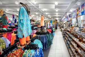 Supermarket või muud poed hotellis