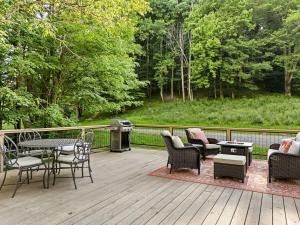 Aed väljaspool majutusasutust Gorgeous Dome with Breathtaking Landscape Views in North Carolina