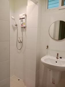 Ένα μπάνιο στο Cottages @ Hill Resort +137 φωτογραφίες