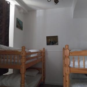Postel nebo postele na pokoji v ubytování appartement dans un château