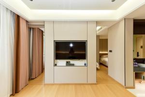 Galeriebild der Unterkunft 金江西北大酒店 in Dunhuang + 102 Fotos