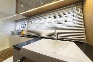 Ένα μπάνιο στο Thảo Nhi Yacht +19 φωτογραφίες