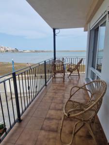 Μπαλκόνι ή βεράντα στο Villa Brisamar - On the beach