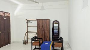 Φωτογραφία από το άλμπουμ του Sunray Hotel & Family Restaurant With Paruwa σε Biyagama