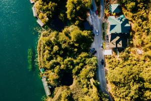 Gallery image of Apartmani & Rafting Boračko jezero in Konjic