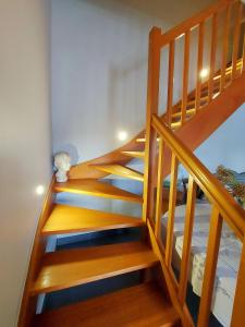 Φωτογραφία από το άλμπουμ του Les Chambres d'Hôtes du Parc σε Saint-Germain-de lʼHomel