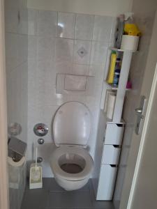 Ванная комната в Appartement équipé à louer à Ecublens