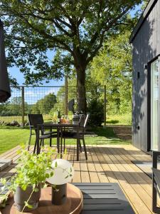 Afbeelding uit fotogalerij van Skrylle Hideaway - cozy tiny house near Lund in Dalby