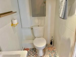 Bilik mandi di La parenthèse marine, vue mer avec terrasse