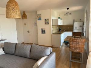 Η κουζίνα ή μικρή κουζίνα στο Appartement vue mer le grand hunier +21 φωτογραφίες