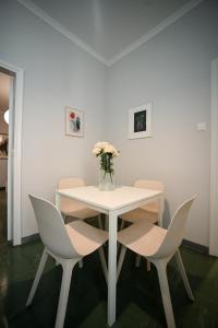 Foto dalla galleria di Athenian Suite by Zeussuites ad Atene
