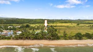 Fotografie z fotogalerie ubytování Yellow Beach House Unit B - 2 min walk from the Beach v destinaci Aguada + 25 fotografií