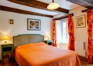 Katil atau katil-katil dalam bilik di Le Manoir de Kerroc'h +43 gambar