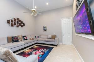 Gallery image of Sawgrass Estates in Plantation