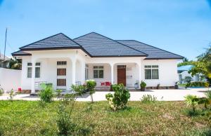 Fotografie z fotogalerie ubytování Cozy Up in Cozy home v destinaci Dar es Salaam