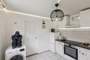 Η κουζίνα ή μικρή κουζίνα στο F2 50 m2 pour 4 personnes Paris 12ème - Gare de Lyon - Orly