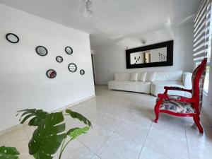 Galería fotográfica de Hermoso y comodo apartamento con Aire acondicionado y parqueo privado en unidad residencial - Jamundi en Jamundí