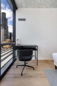 Gambar di galeri bagi South Loop Rooftop With In & Out Parking 1 di Chicago