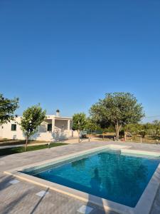 Swimmingpoolen hos eller tæt på Kuća za odmor Matetić