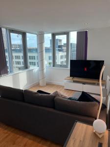 Μια τηλεόραση ή/και κέντρο ψυχαγωγίας στο Perfect-City-Centre Apartments