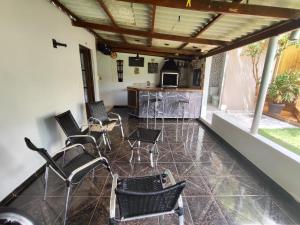 Φωτογραφία από το άλμπουμ του Quarto privado em casa mobiliada σε Cascavel +1 φωτογραφίες