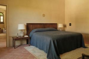 Hôtel du Couvent, a Luxury Collection Hotel, Nice客房内的一张或多张床位