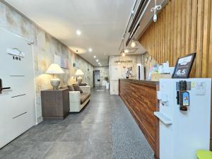 Kuchyň nebo kuchyňský kout v ubytování Peanut Hotel Myeongdong