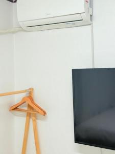 Et tv og/eller underholdning på Gangnam Nonhyun comfortable lodging