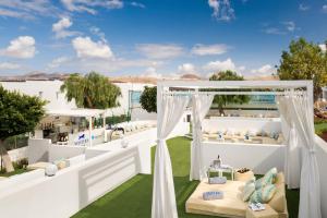 Balkón nebo terasa v ubytování Aequora Lanzarote Suites