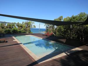 Bazén v ubytování Coral Crest 1770 nebo v jeho okolí + 22 fotografií