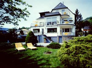 A garden outside Haus Marientaler Au