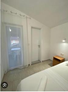 Gallery image of Vila Ideal New in Donji Štoj