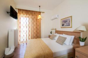 Imagen de la galería de Saronis Hotel, en Palaia Epidavros