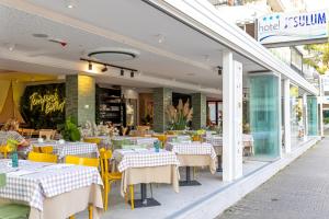 Φωτογραφία από το άλμπουμ του Hotel Jesulum στο Τζεσόλο Λίντο +89 φωτογραφίες