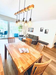 Sjónvarps- og/eða afþreyingartæki á Apartment Frida by Da Alois