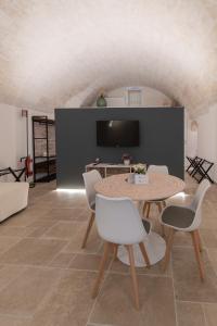 TV/trung tâm giải trí tại La Goccia Suite +56 ảnh