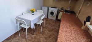 Fotografie z fotogalerie ubytování 2 rooms Condo near Zoom Beach v destinaci Constanţa