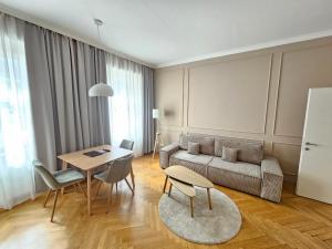 Posezení v ubytování Parkview Boutique Apartments
