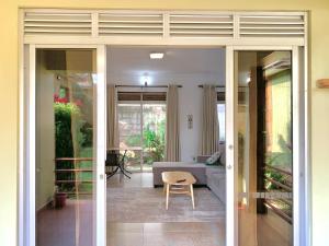 Prostor za sedenje u objektu WanderHome 3BDR House