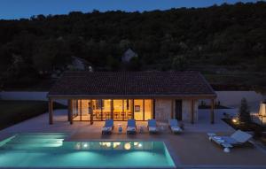 Bazén v ubytování Villa Terra Moro - Split by Villas Guide nebo v jeho okolí