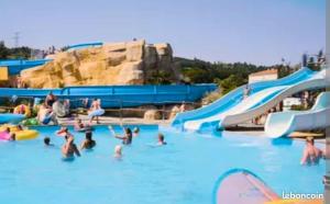 Galeriebild der Unterkunft Camping 4 étoiles Chateauneuf de Galaure in Châteauneuf-de-Galaure