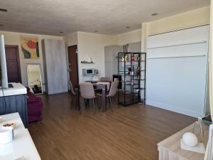 Dapur atau dapur kecil di Sunshine Terrace