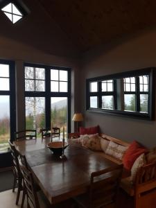 Et opholdsområde på Villa Fjara sleeps 34