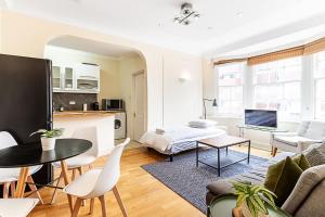Gallery image of Modern Flat Near Hyde Park in London