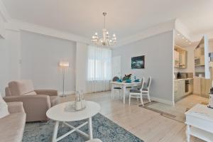 Telewizja i/lub zestaw kina domowego w obiekcie Imperial Apartments - Galeria