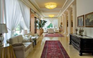 Posezení v ubytování Hotel Terme Neroniane
