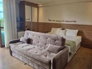 Ruang duduk di Suíte 408 Cond VISTA AZUL
