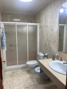 Ένα μπάνιο στο Casa Los Tios